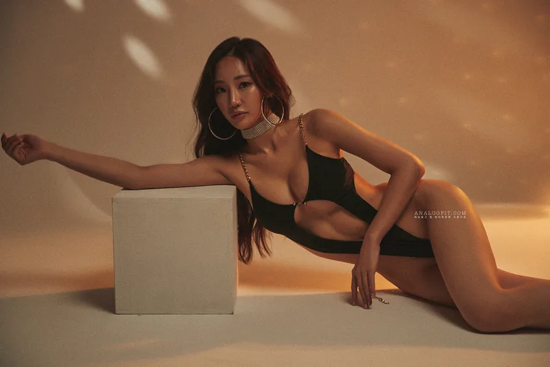 JEN 바디프로필 사진 2